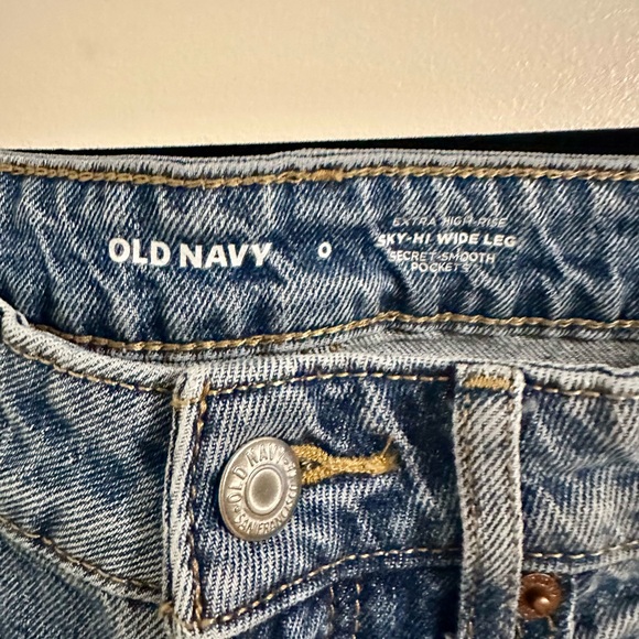 Old navy, wide leg, extra high rise, size 0 - Picture 3 of 4